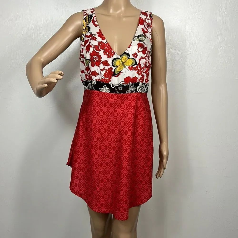 CAbi Silk Sleeveless Floral Butterfly Print Tunic Top Size M